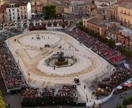 Via Giulia * Sulmona