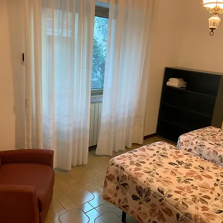 Via Giulia סולמונה