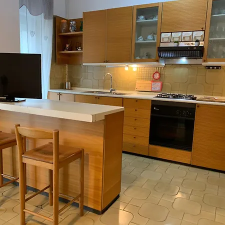 Via Giulia Διαμέρισμα *