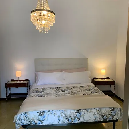 Via Giulia Διαμέρισμα *