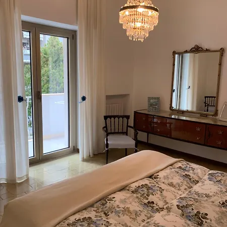 Apartment Via Giulia *